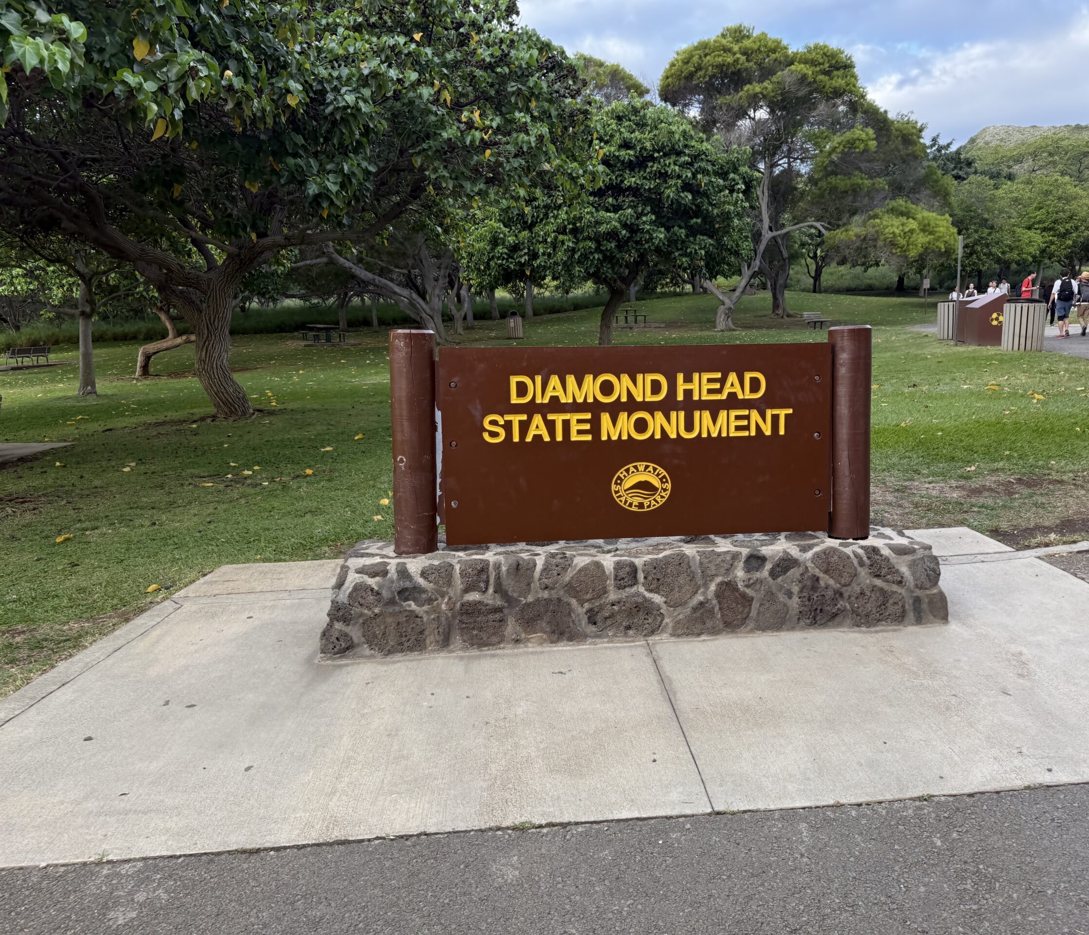 ダイヤモンドヘッドの入り口